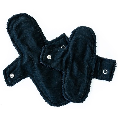 Woman-Kind Reusable Black Fabric Pads Pack of 2 (Large & Small)